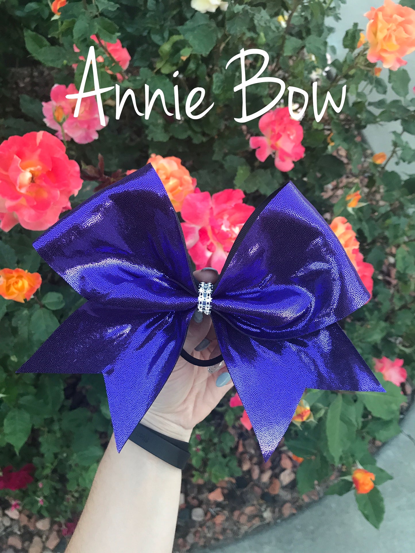 Annie Bow